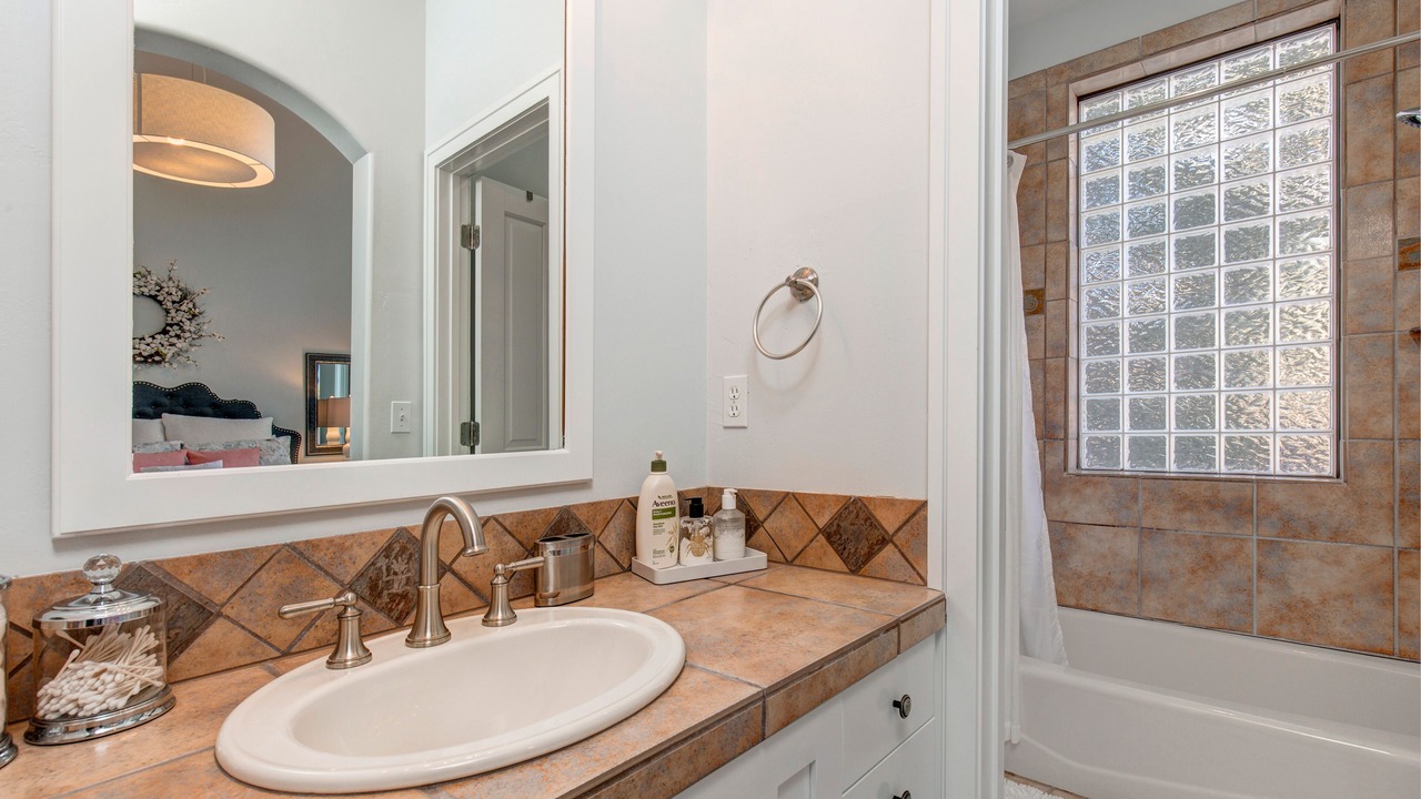 Photo of Bathroom in Park Meadows