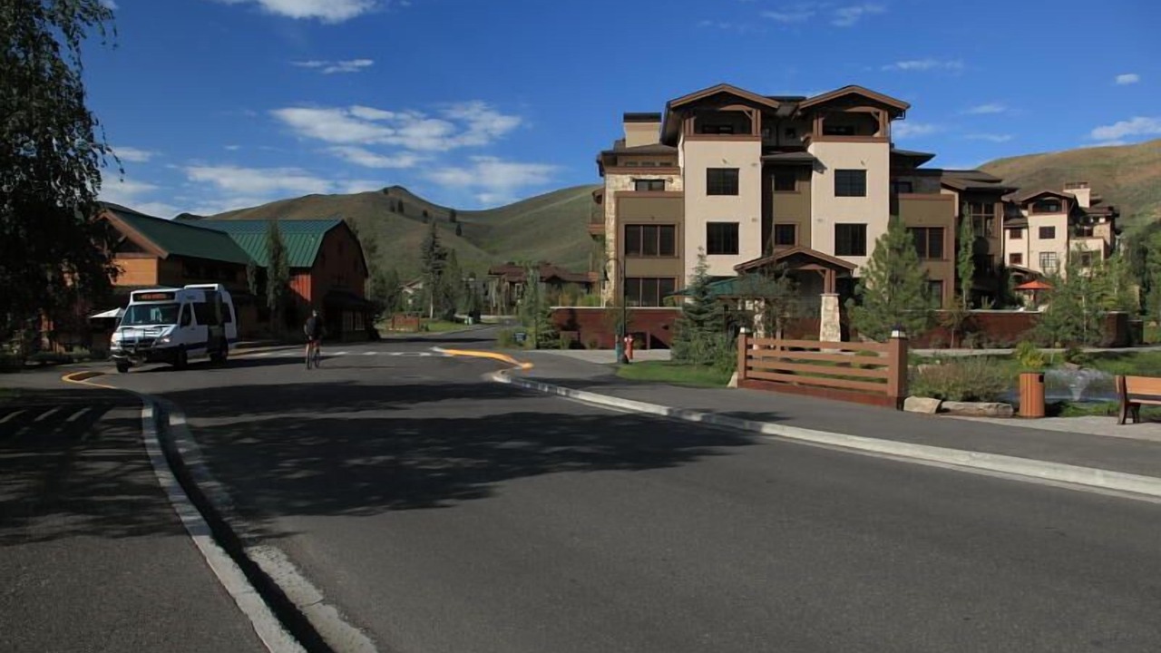 Photo of Outdoor in Elkhorn Village