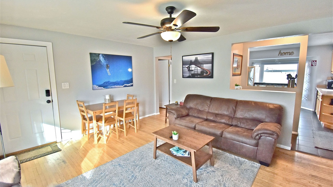 Photo of Livingroom in Sugar House