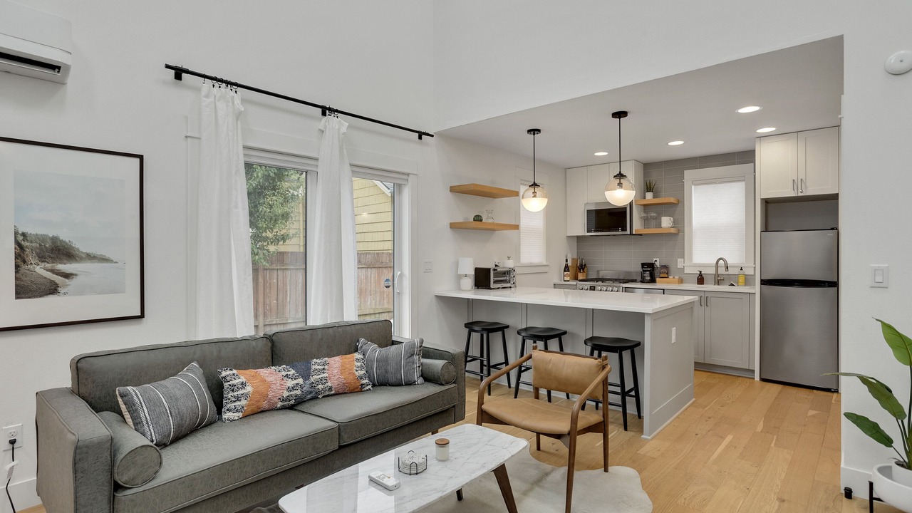 Photo of Livingroom in Mississippi District