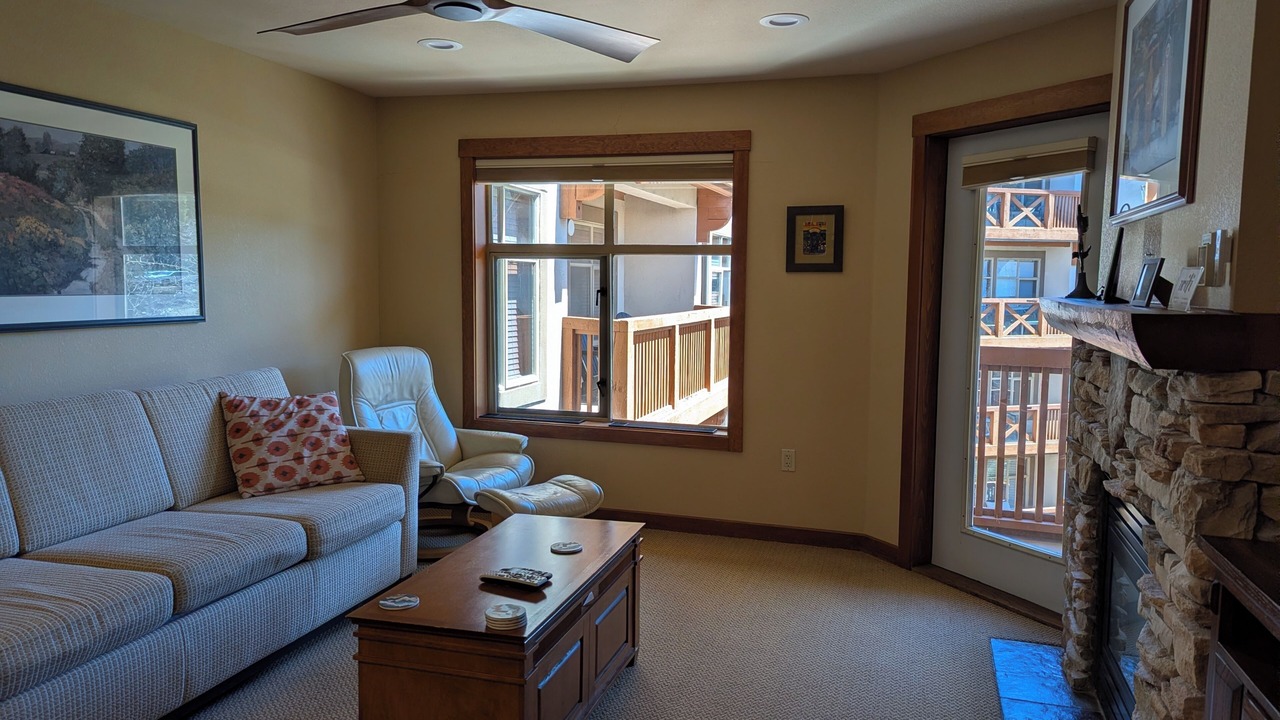 Photo of Livingroom in Salt Lake Mountain Resorts