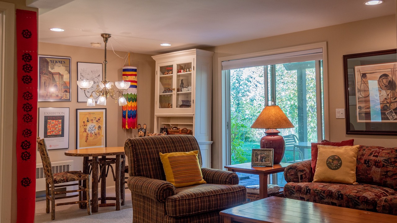 Photo of Bedroom in Warm Springs