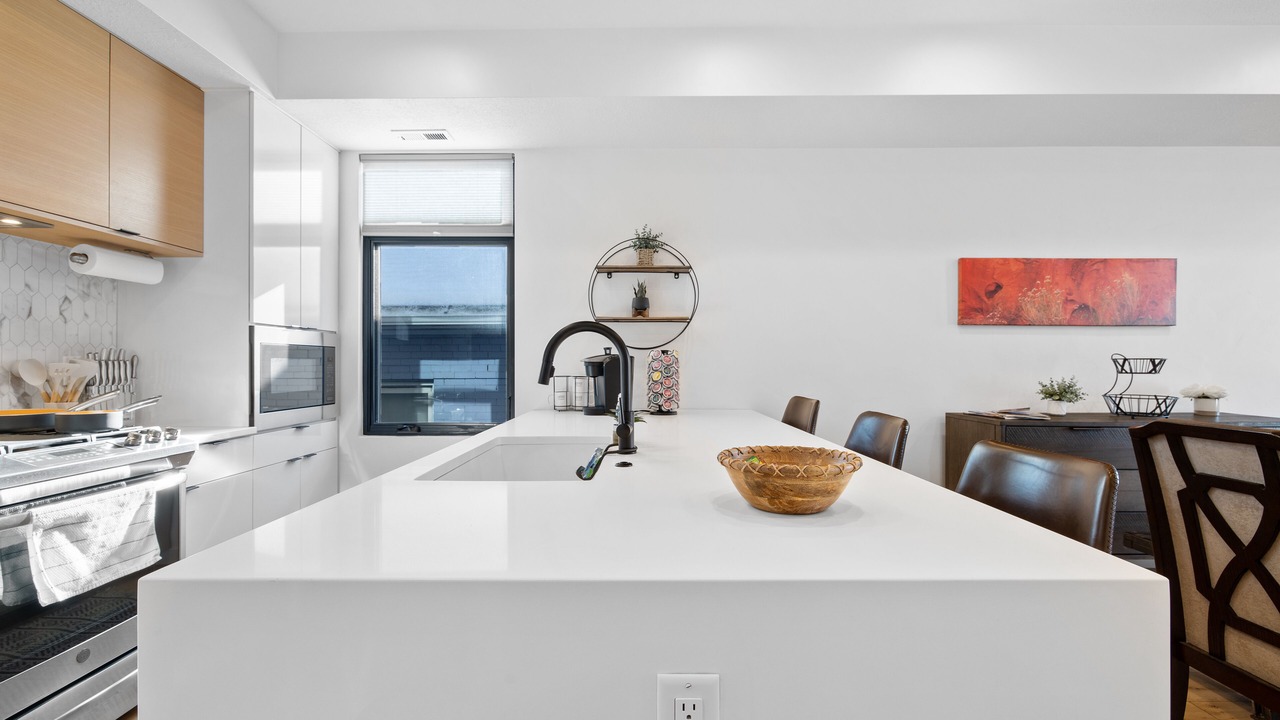 Photo of Kitchen in People's Freeway