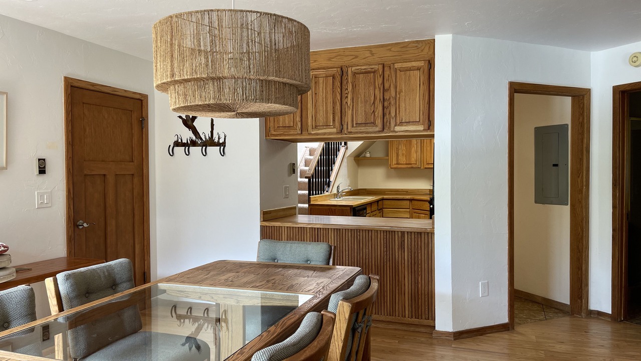 Photo of Bedroom in Warm Springs