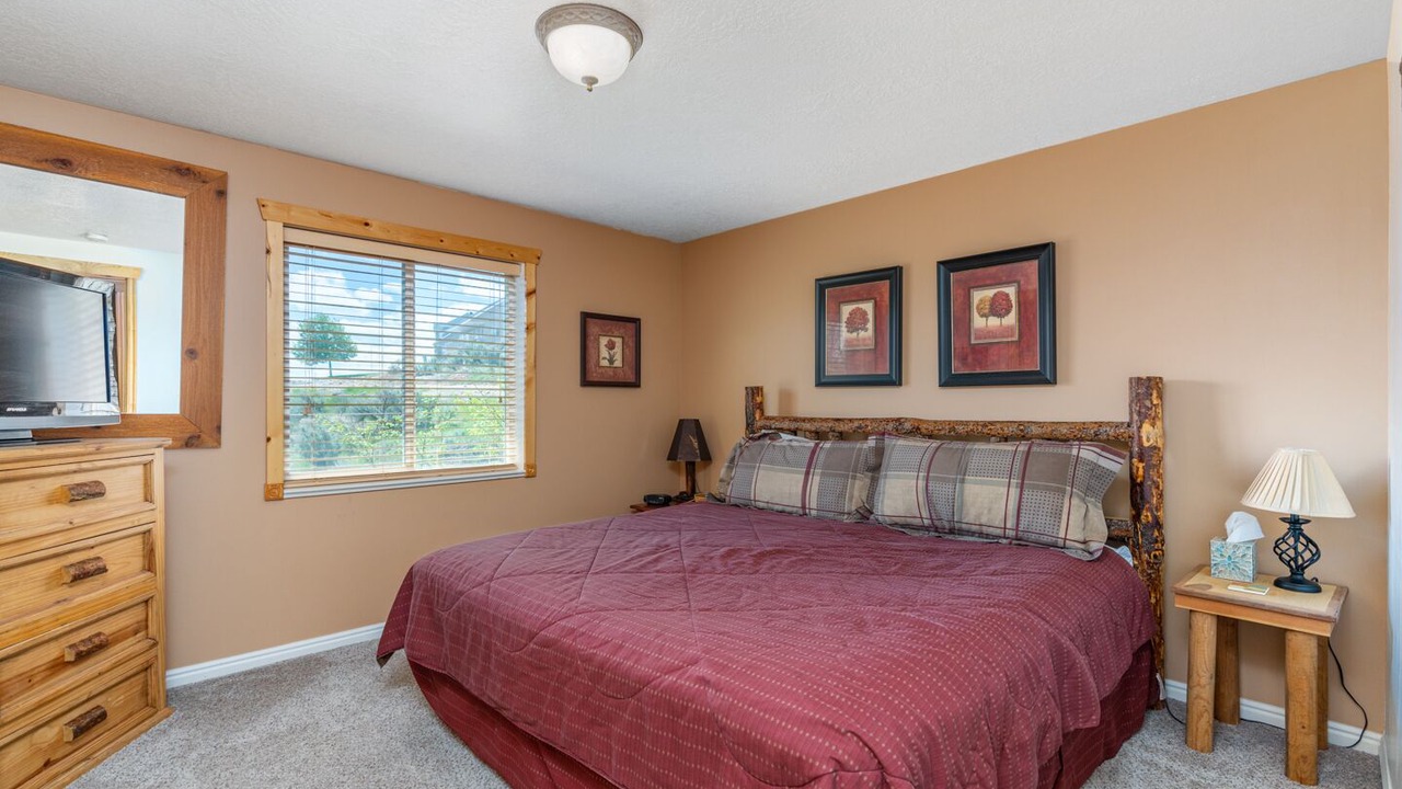 Photo of Bedroom in Sweetwater