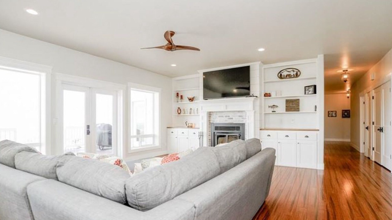 Photo of Livingroom in Idaho Falls