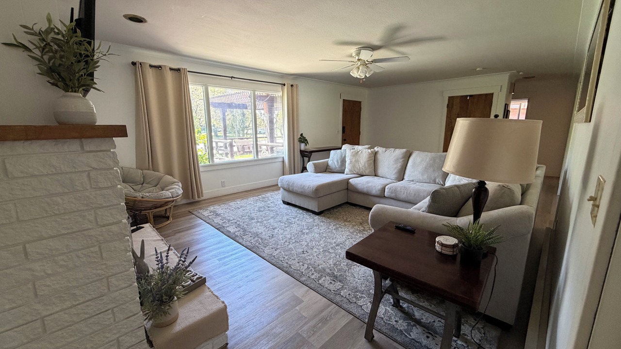 Photo of Livingroom in Rexburg
