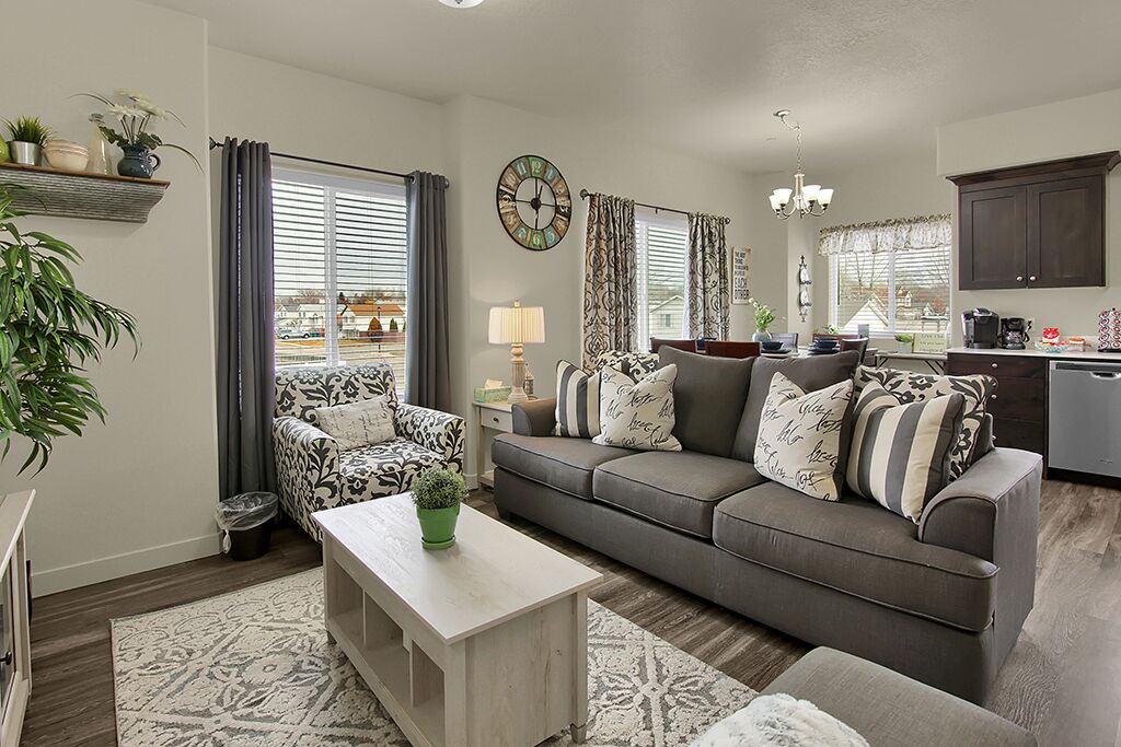 Photo of Livingroom in Clearfield