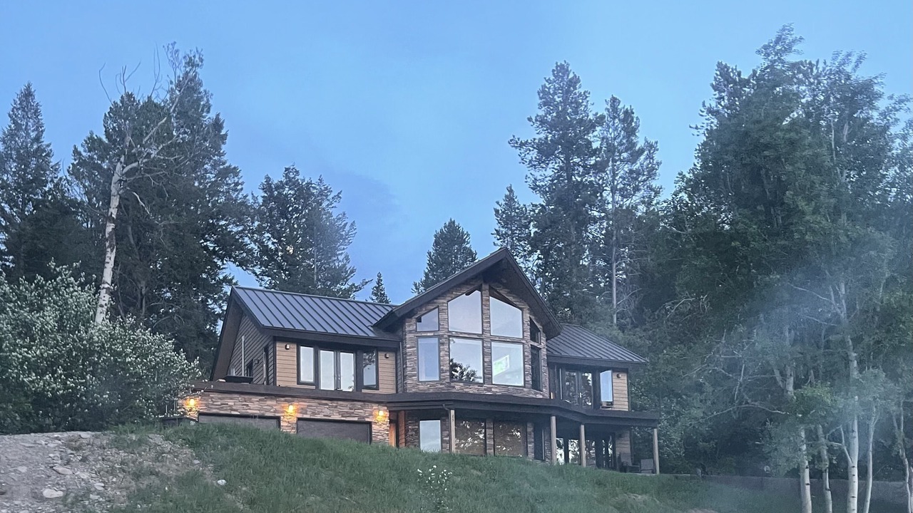 Photo of Others in Alpine