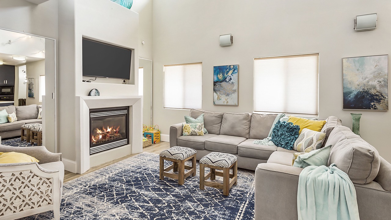 Photo of Livingroom in Idaho Falls