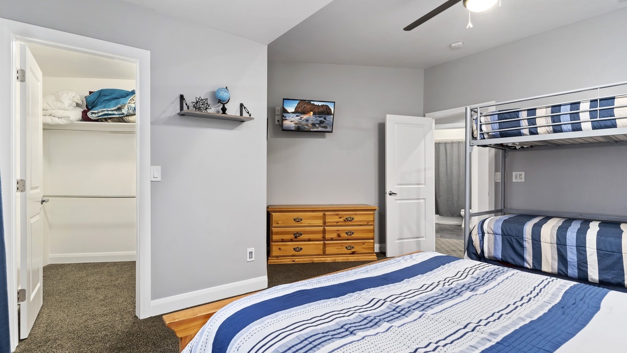 Photo of Bedroom in North Ogden