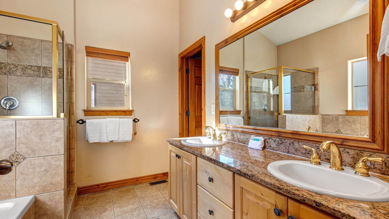 Photo of Bathroom in Bear Hollow Village