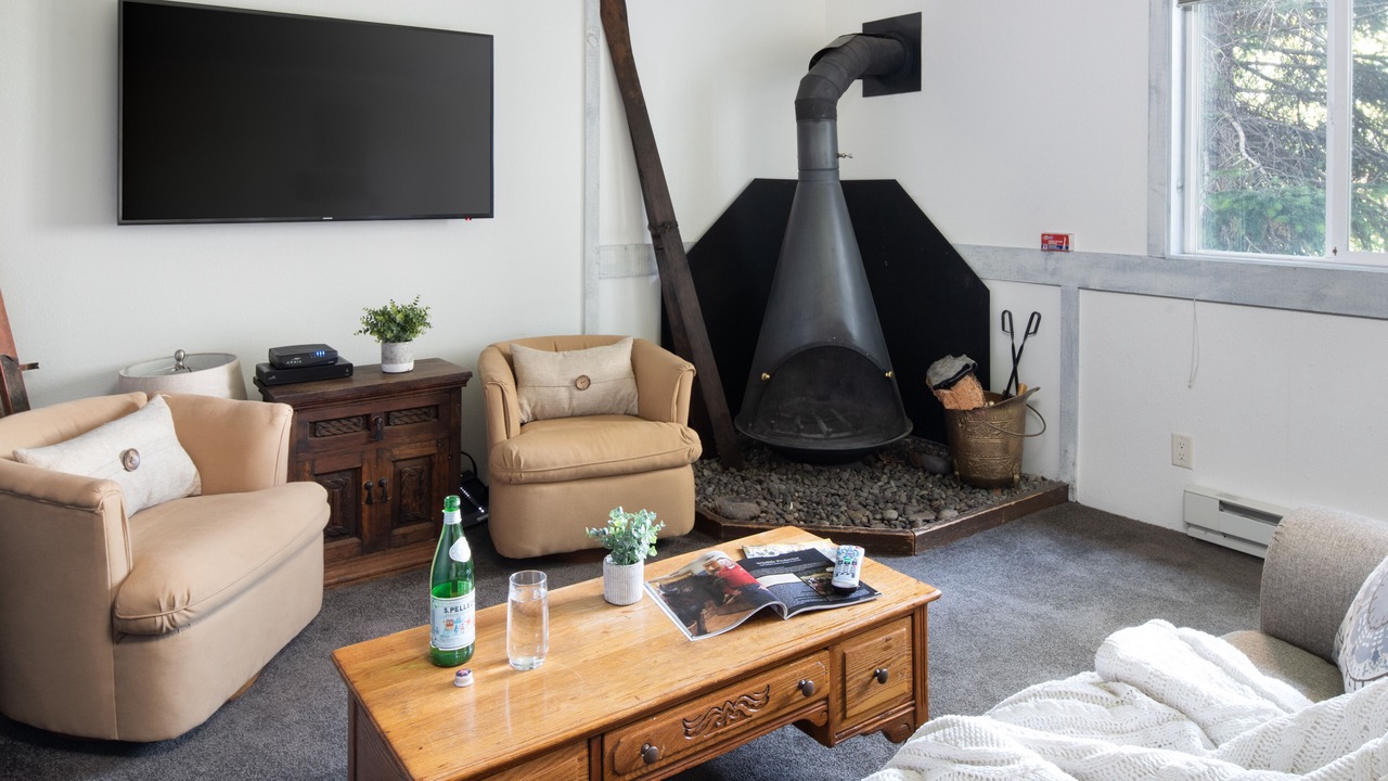 Photo of Livingroom in Teton Village