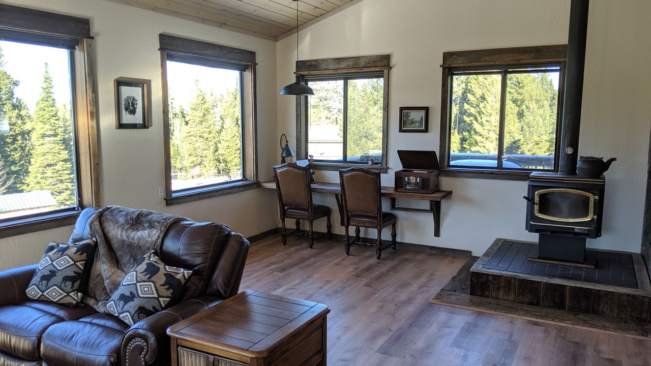 Photo of Livingroom in Lazy Acres