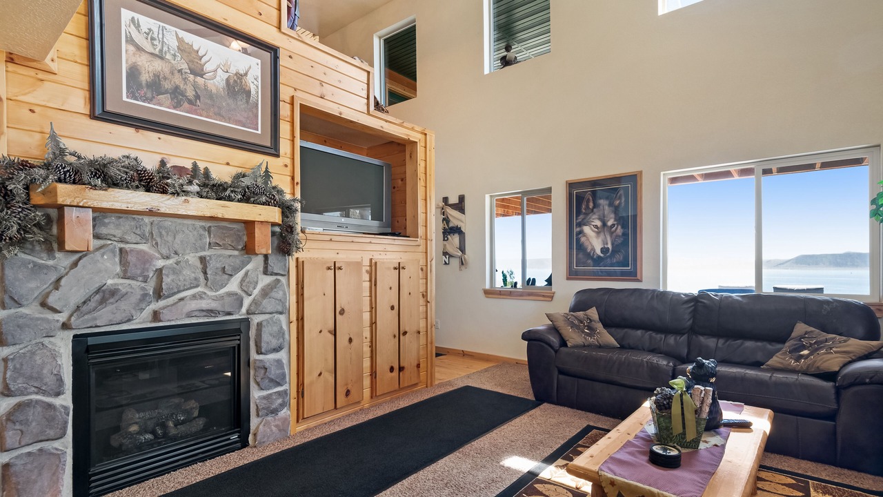 Photo of Livingroom in Fish Haven