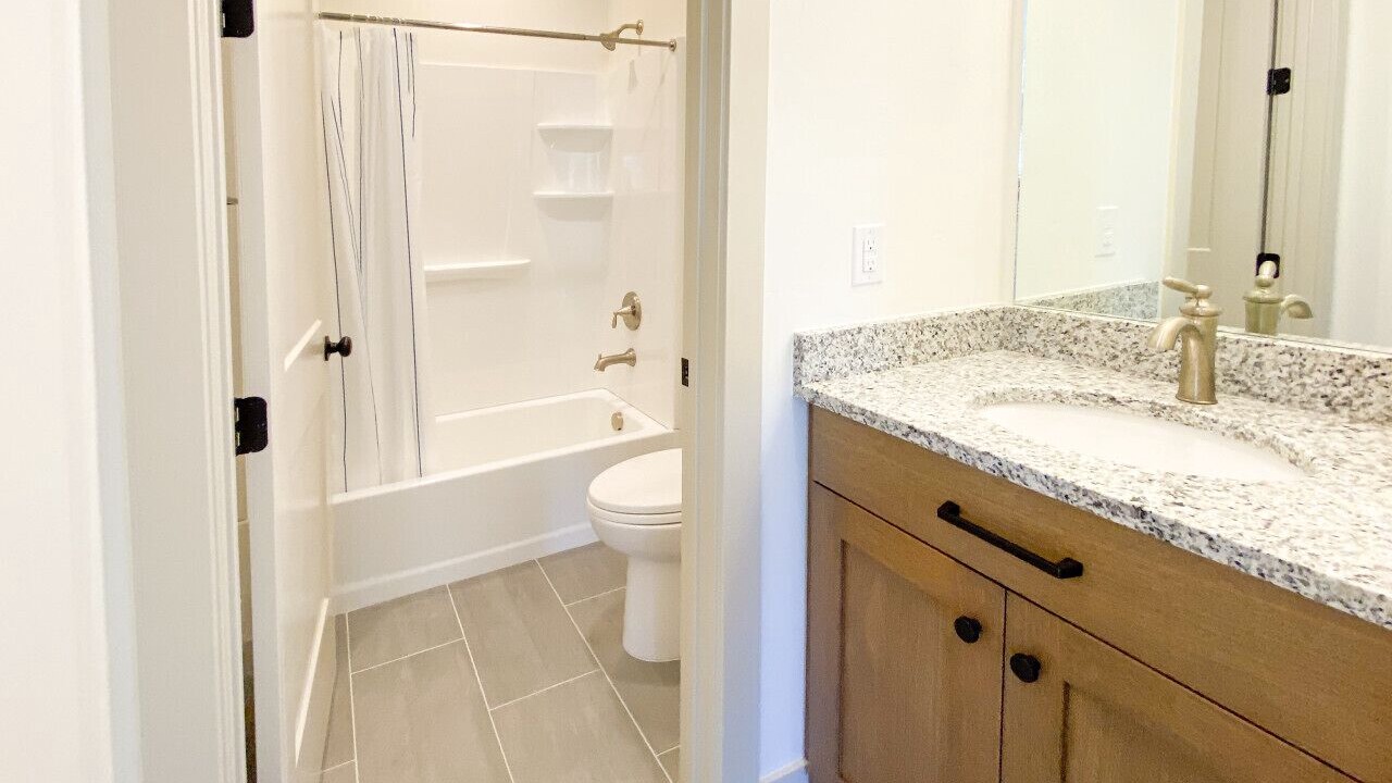 Photo of Bathroom in Garden City
