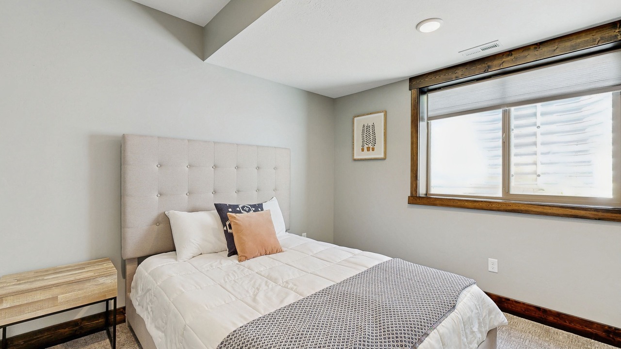 Photo of Bedroom in Sweetwater