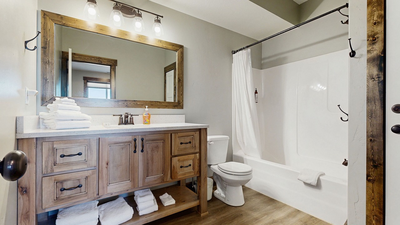 Photo of Bathroom in Sweetwater