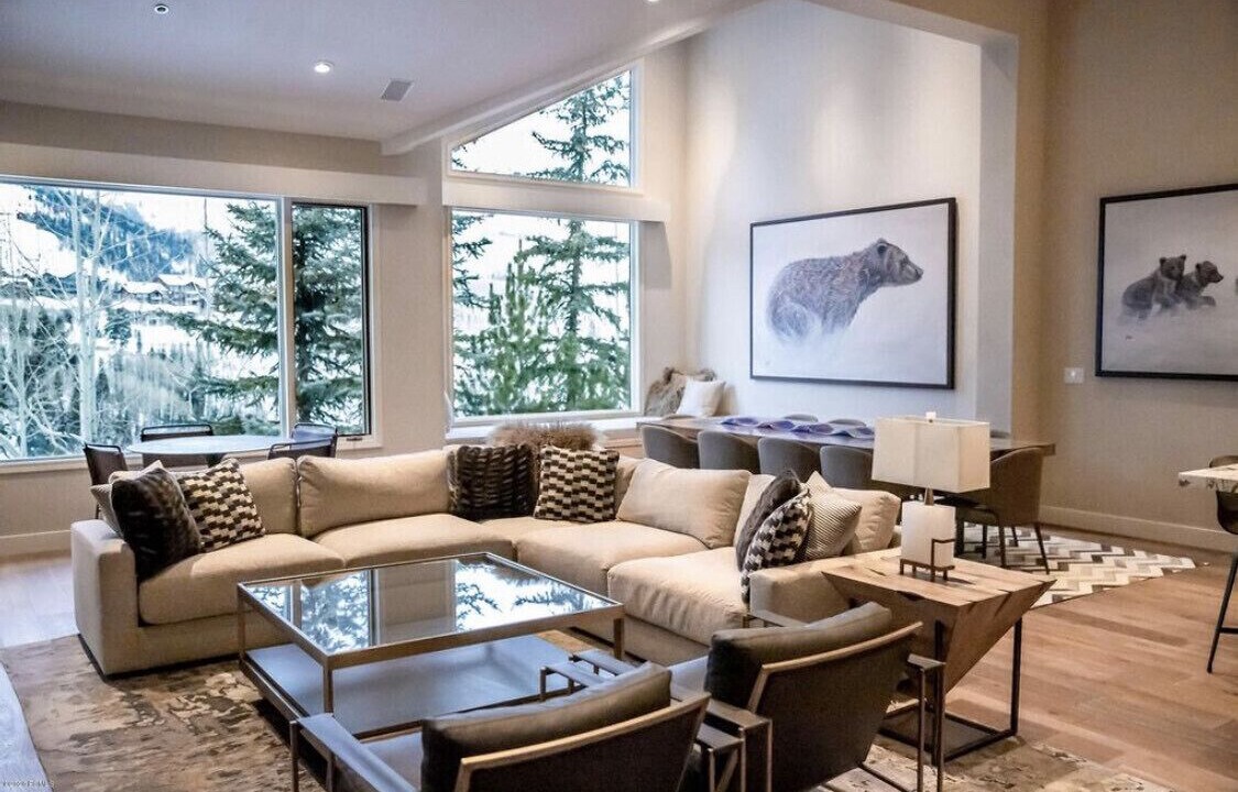 Photo of Livingroom in Deer Valley