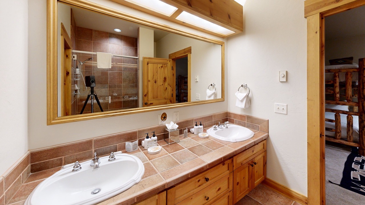 Photo of Bathroom in Granite Ridge