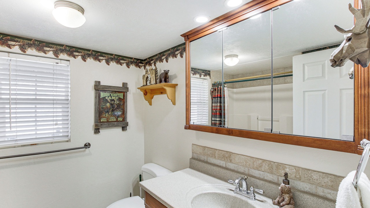 Photo of Bathroom in Sweetwater