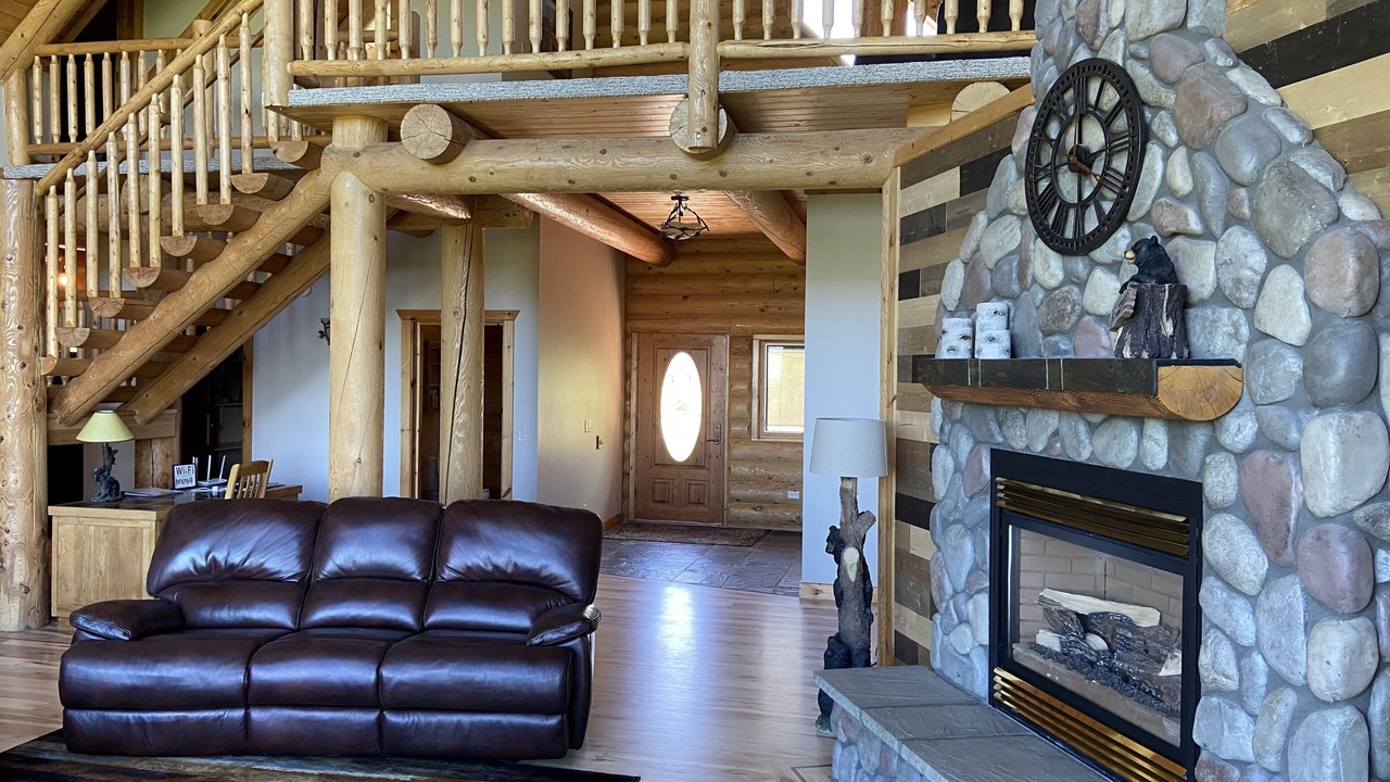 Photo of Livingroom in St. Anthony