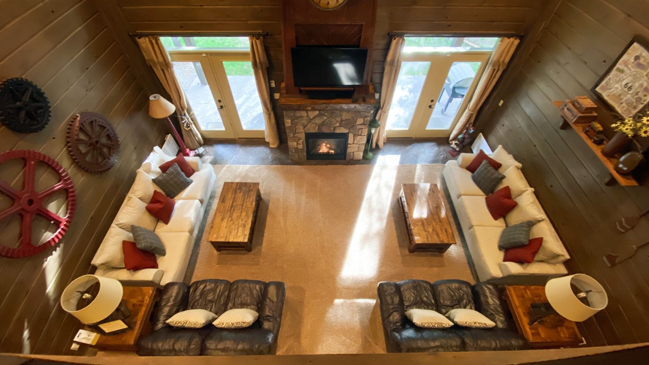 Photo of Livingroom in Island Park