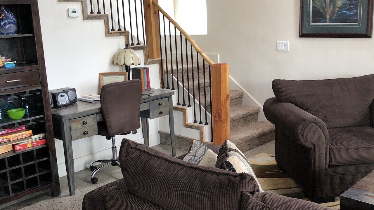 Photo of Livingroom in St. Charles