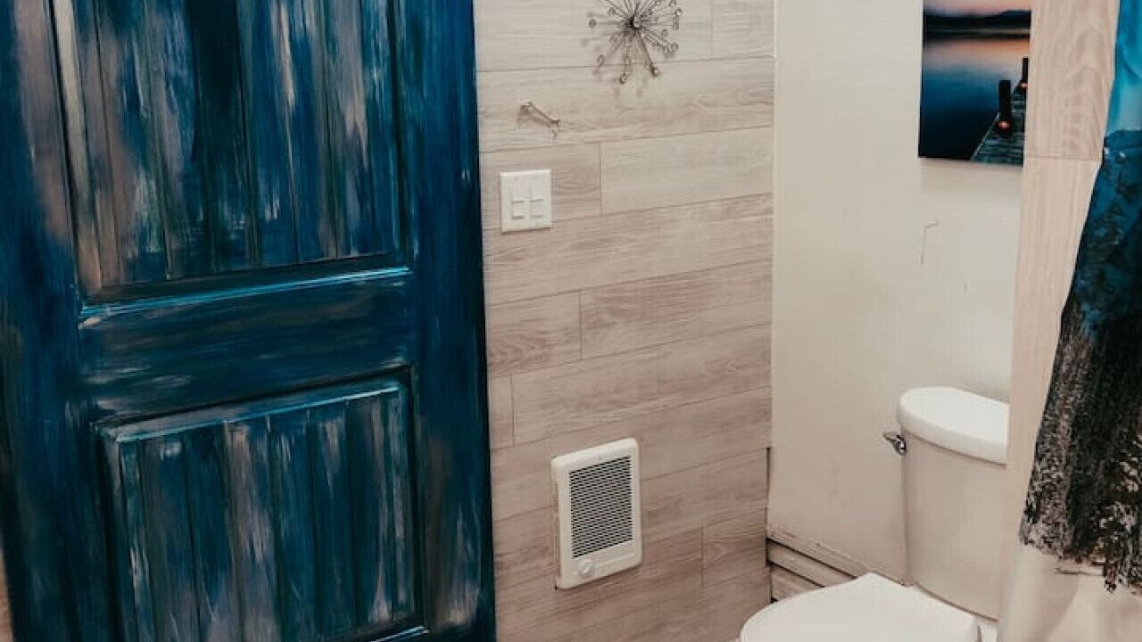 Photo of Bathroom in Palisades