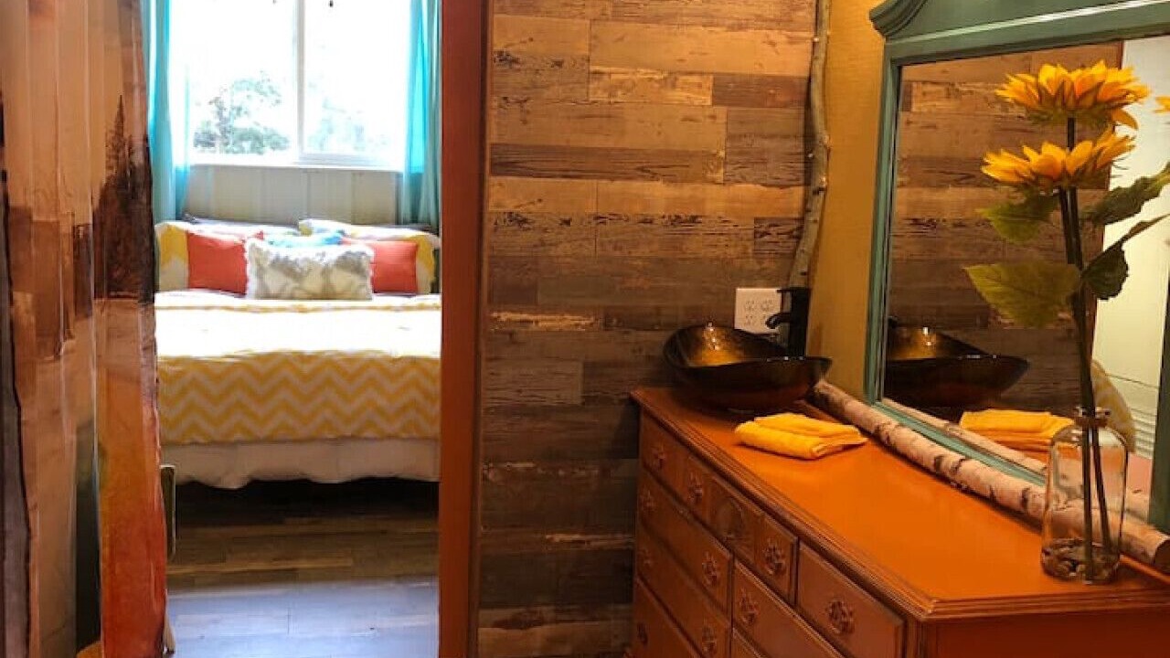 Photo of Bedroom in Palisades
