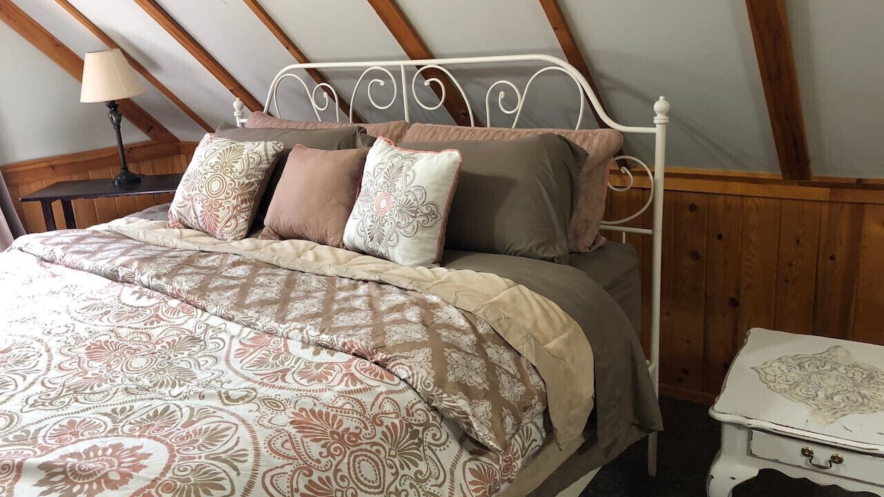 Photo of Bedroom in Palisades