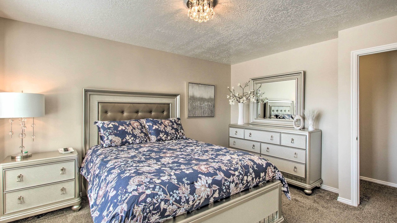 Photo of Bedroom in Layton