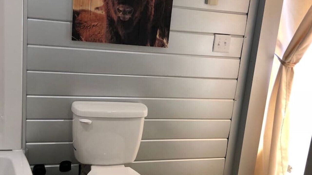 Photo of Bathroom in Palisades