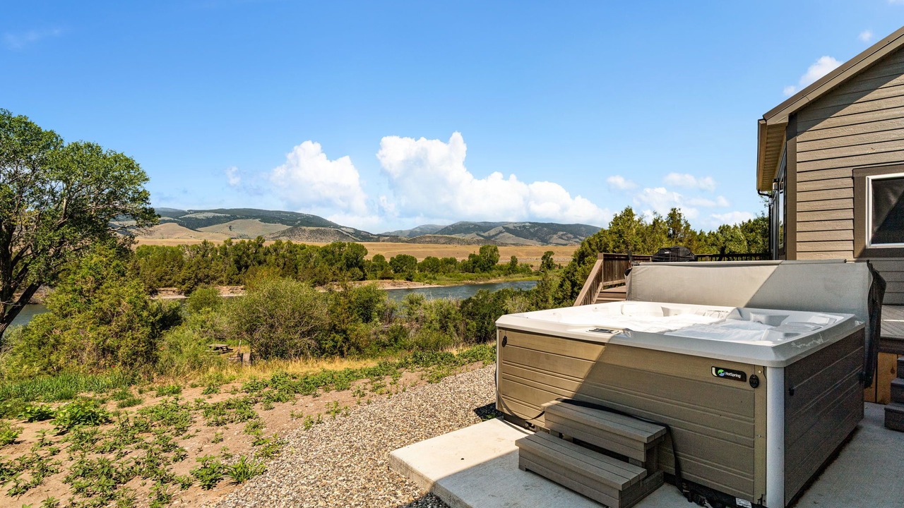 Photo of Outdoor in Livingston