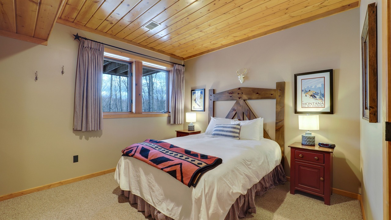 Photo of Bedroom in Boyne City