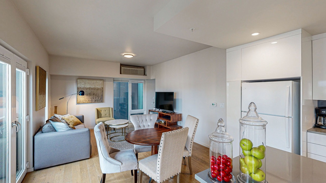 Photo of Livingroom in Uptown