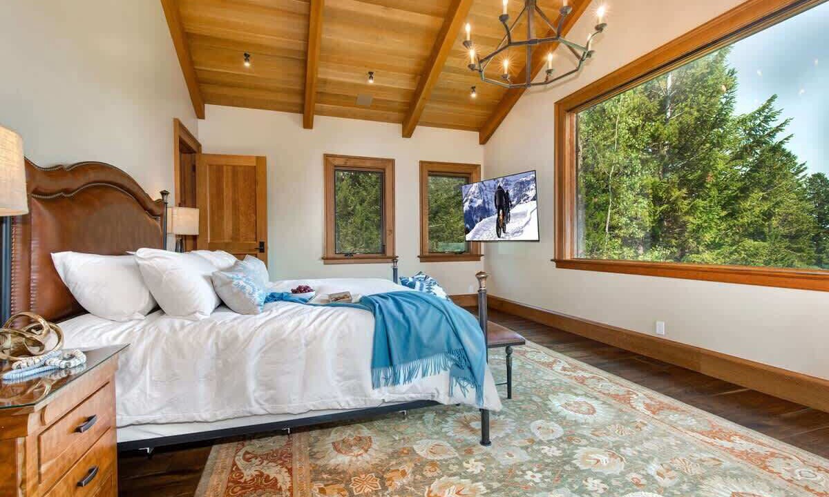 Photo of Bedroom in Teton Village