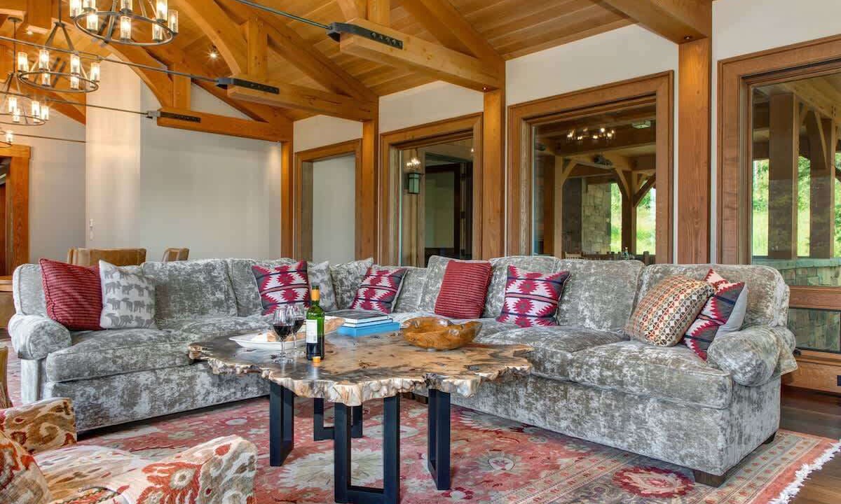 Photo of Livingroom in Teton Village