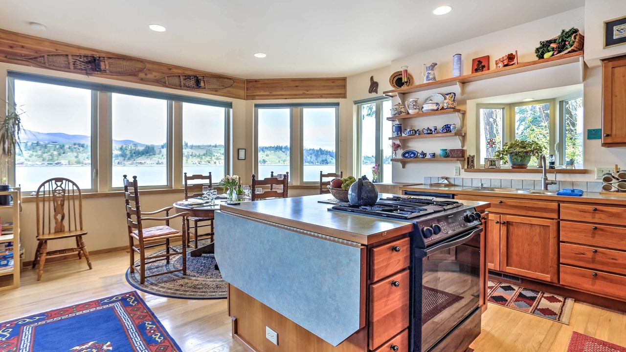 Photo of Kitchen in Chelan
