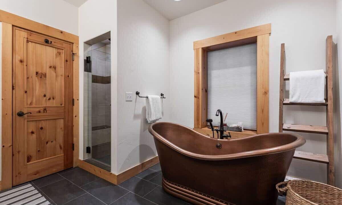 Photo of Bathroom in Granite Ridge