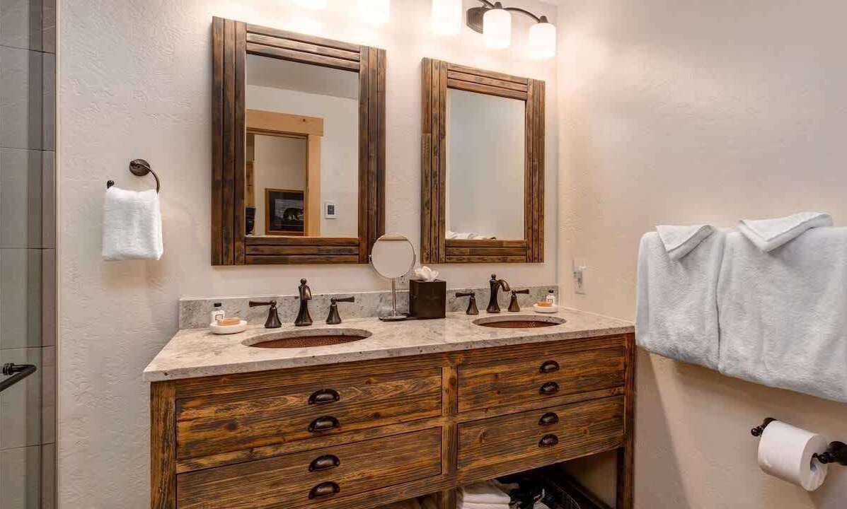 Photo of Bathroom in Granite Ridge