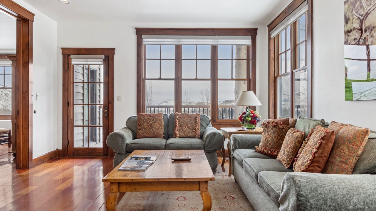 Photo of Livingroom in Jackson