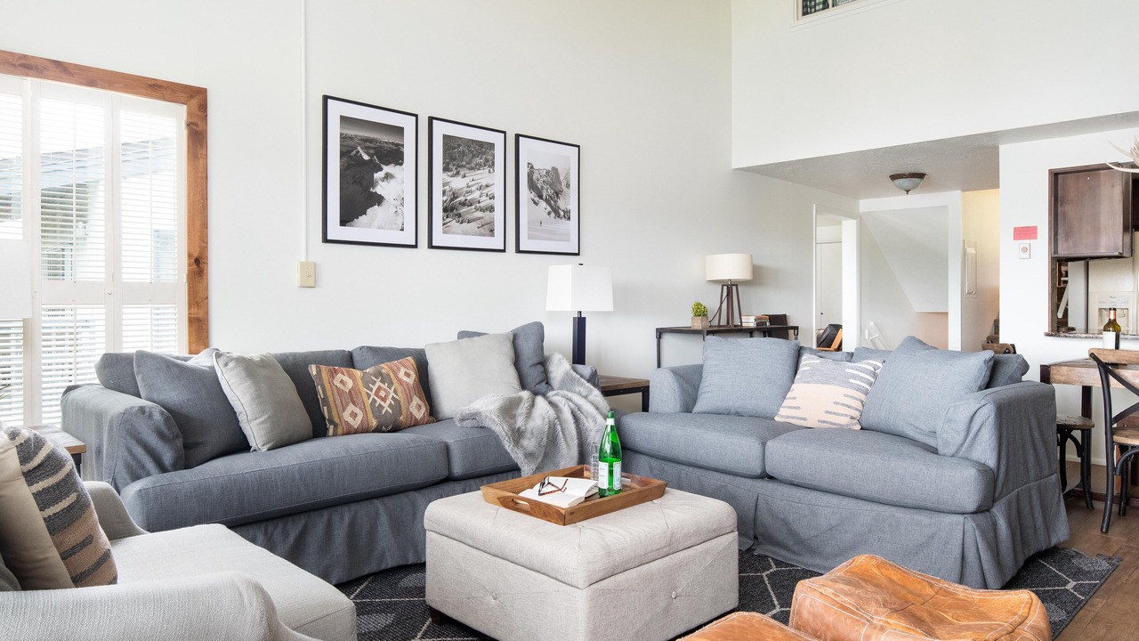 Photo of Livingroom in Teton Village