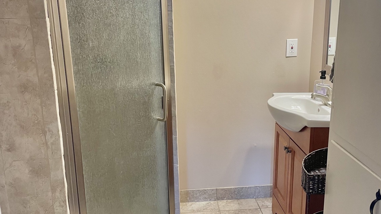 Photo of Bathroom in Olympus Cove