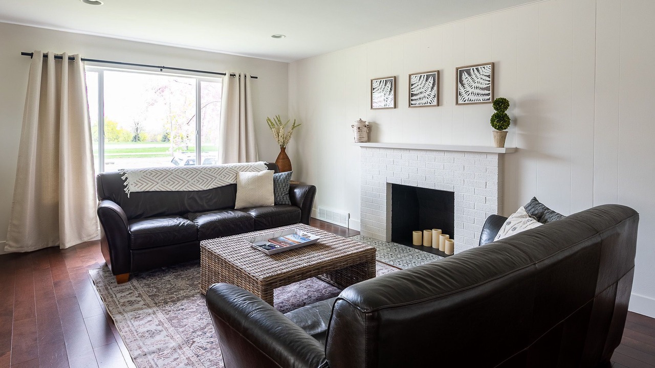 Photo of Livingroom in Sugar House