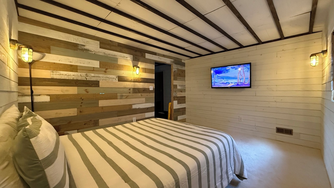 Photo of Bedroom in Garden City