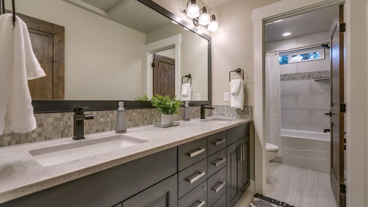 Photo of Bathroom in Tamarack Resort