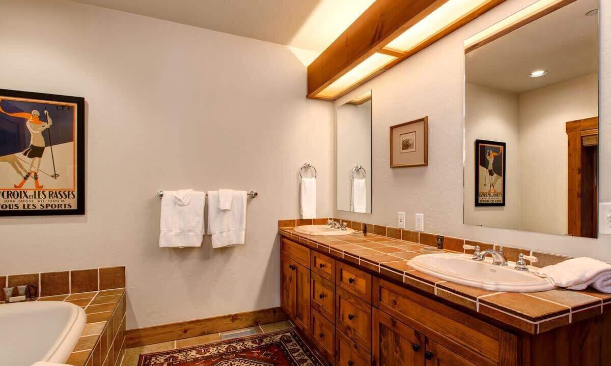 Photo of Bathroom in Wilson