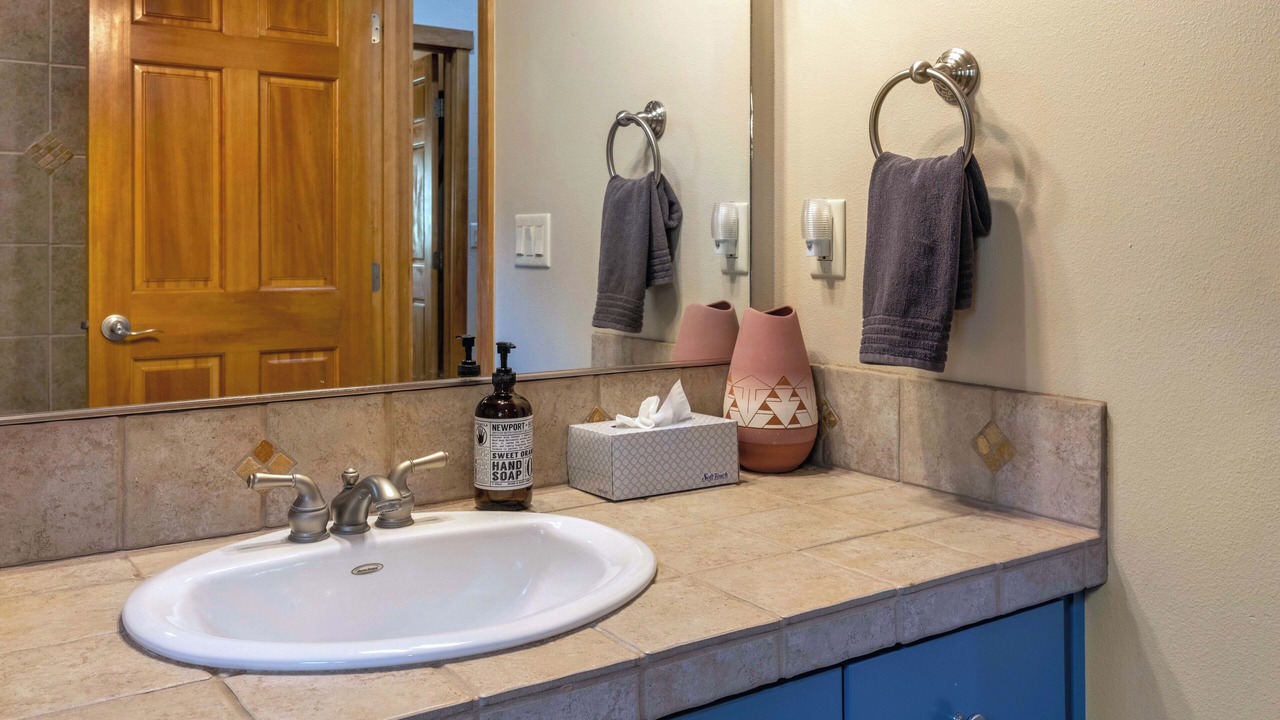 Photo of Bathroom in White Salmon