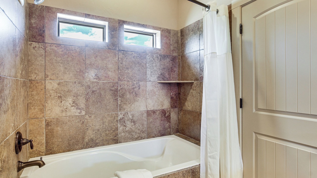 Photo of Bathroom in Sweetwater